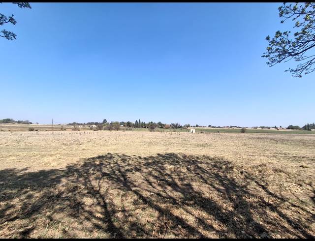21,410M² FARM FOR SALE IN ROSASHOF